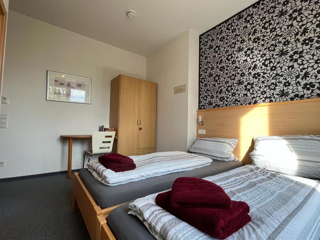 Ferienunterkunft Mit 4 Doppelzimmern In Einbeck!! Exteriér fotografie